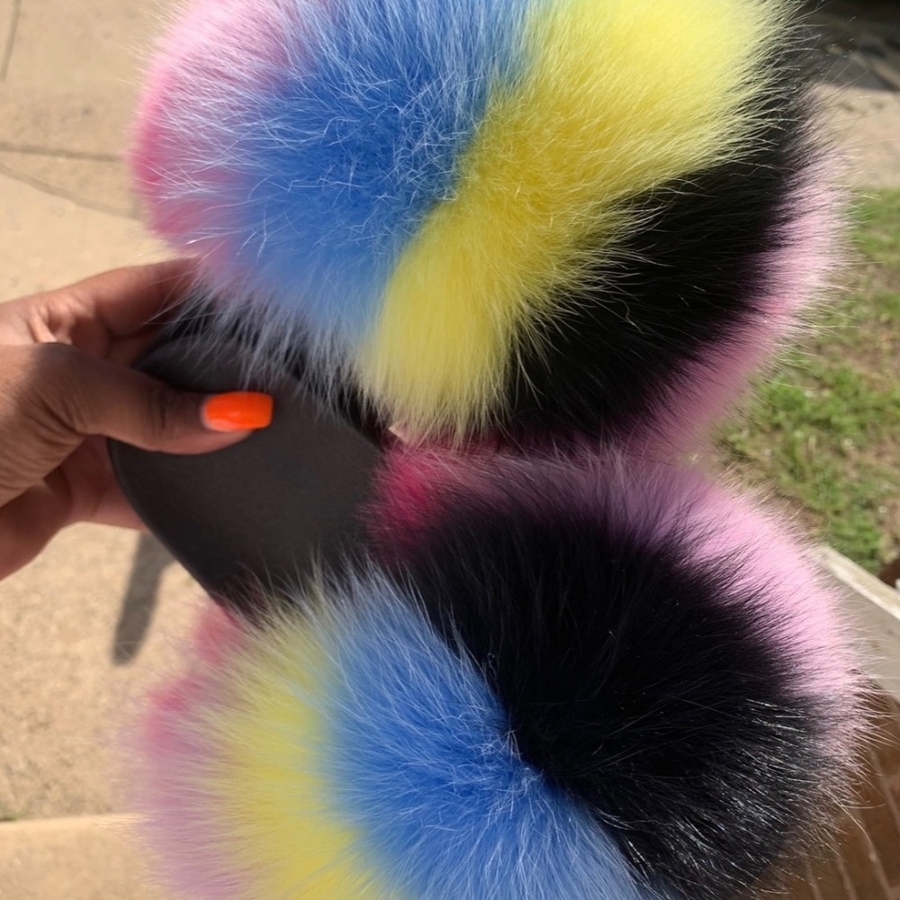 Bella Colorful Real Fur Slides Sizes 5.5,6,6.5 - image 2